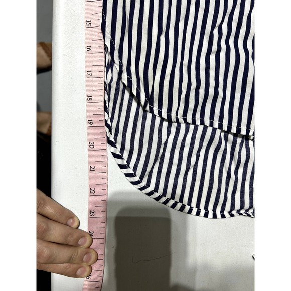 White and Navy Blue Botton Down Top - Picture 8 of 8